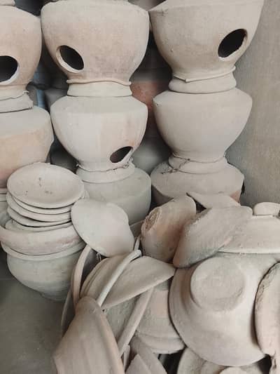 matka/clay bird/nesting pots