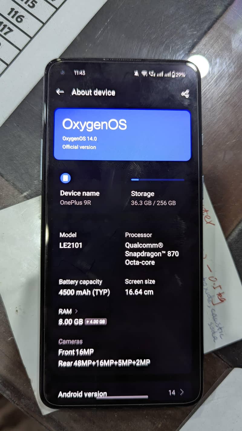 One Plus 9R 1