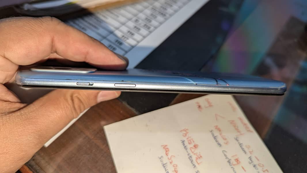 One Plus 9R 3