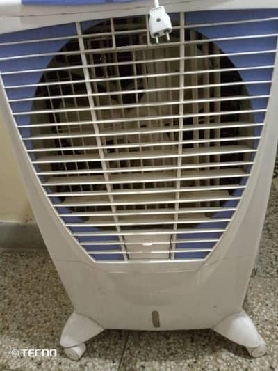 boss room cooler in good condition ac