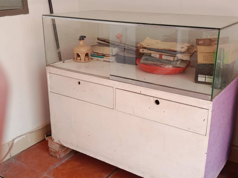 counter table 2