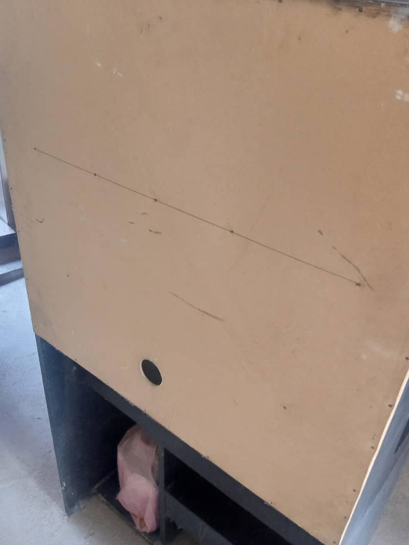 Computer table / Computer trolley 2