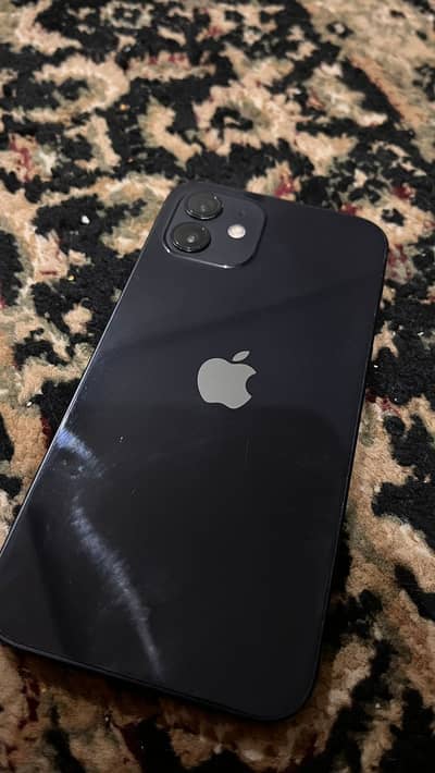 Apple iPhone 12