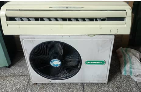 1.5 ton Generla Split Ac Genuine condition