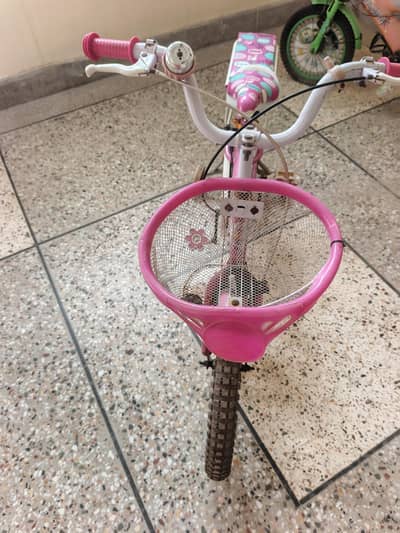 girls cycles