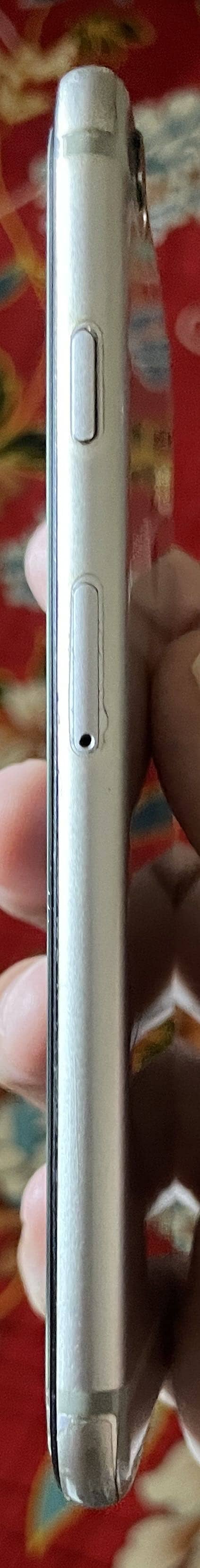 Apple iPhone 6S 1