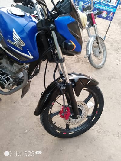 cb125f 2021/2022 condition 8/10