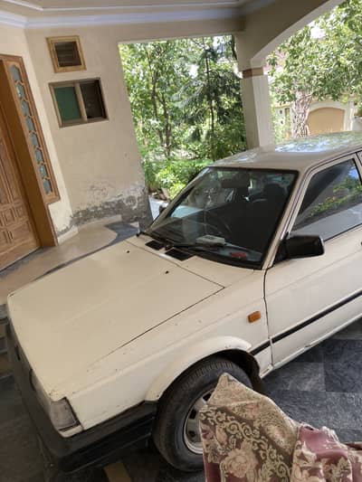 Nissan Sunny 1986