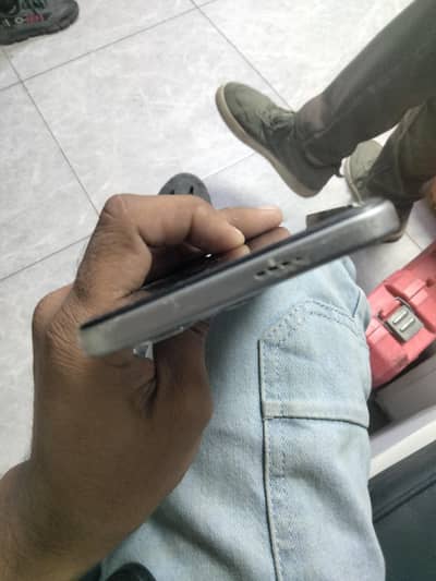 Infinix Hot 50i
