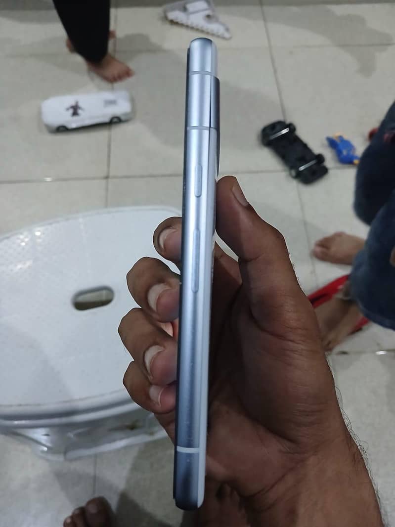 Google Pixel 7a 3