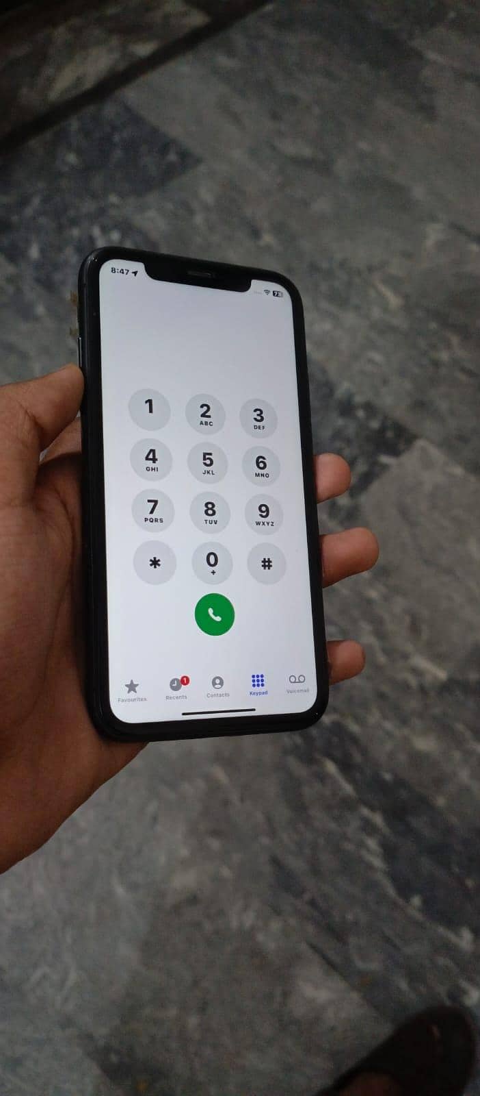 Apple iPhone 11 4