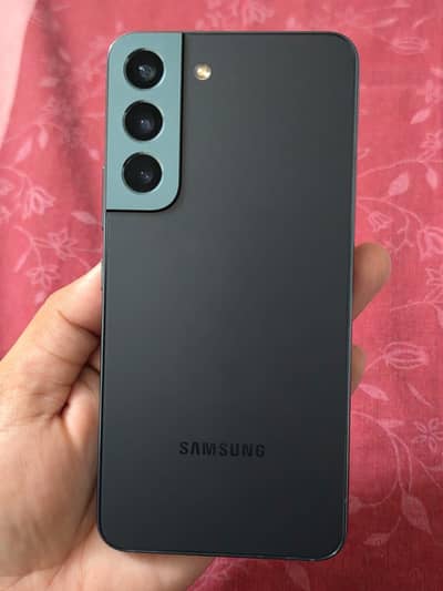 Samsung Mobile S22