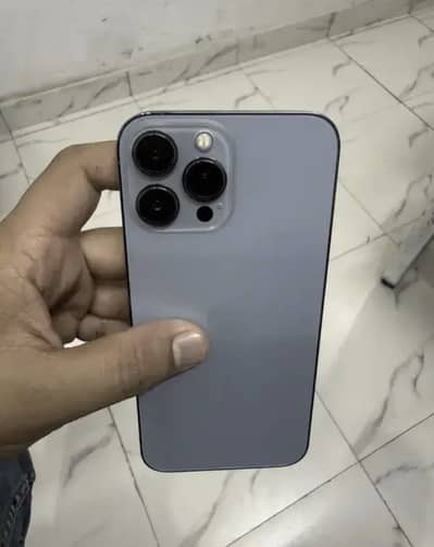 Apple iPhone 13 Pro Max