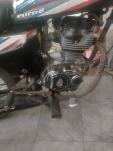 sale kerna hai motorcycle