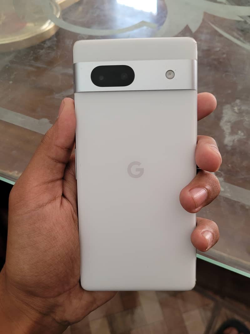 Google Pixel 7a 1