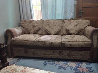 3 Seater sofa with cushions