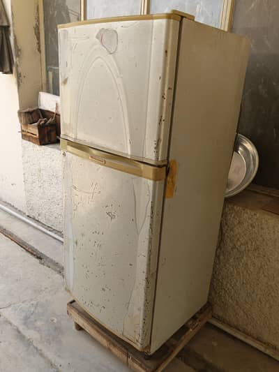 Dawlance 9170WB Refrigerator – Needs Gas Leakage Repair