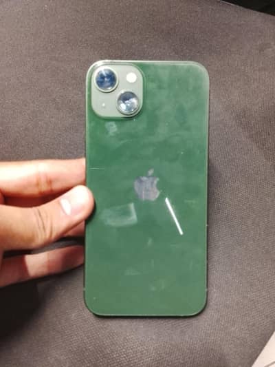Apple iPhone 13