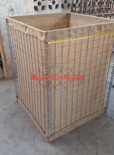 Barbed Wire | Razor Wire | Chain Link Fence | Weld Mesh | Hesco Bags