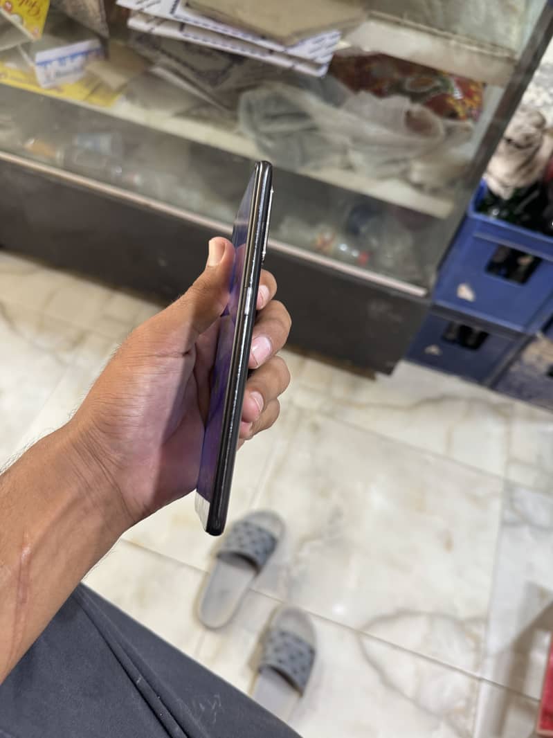 OPPO A95 4
