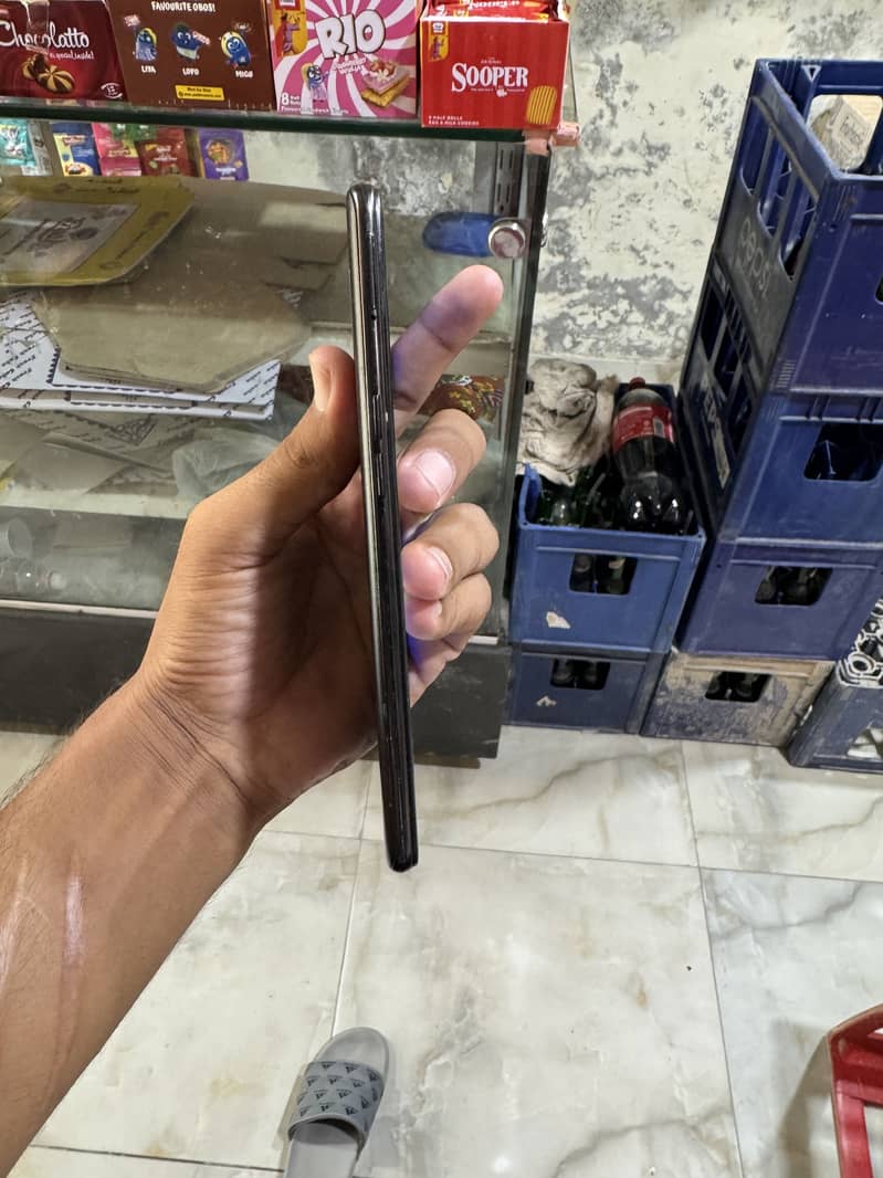 OPPO A95 5