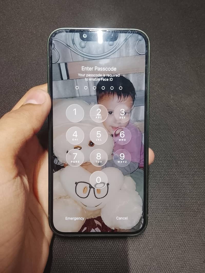 Apple iPhone 13 3