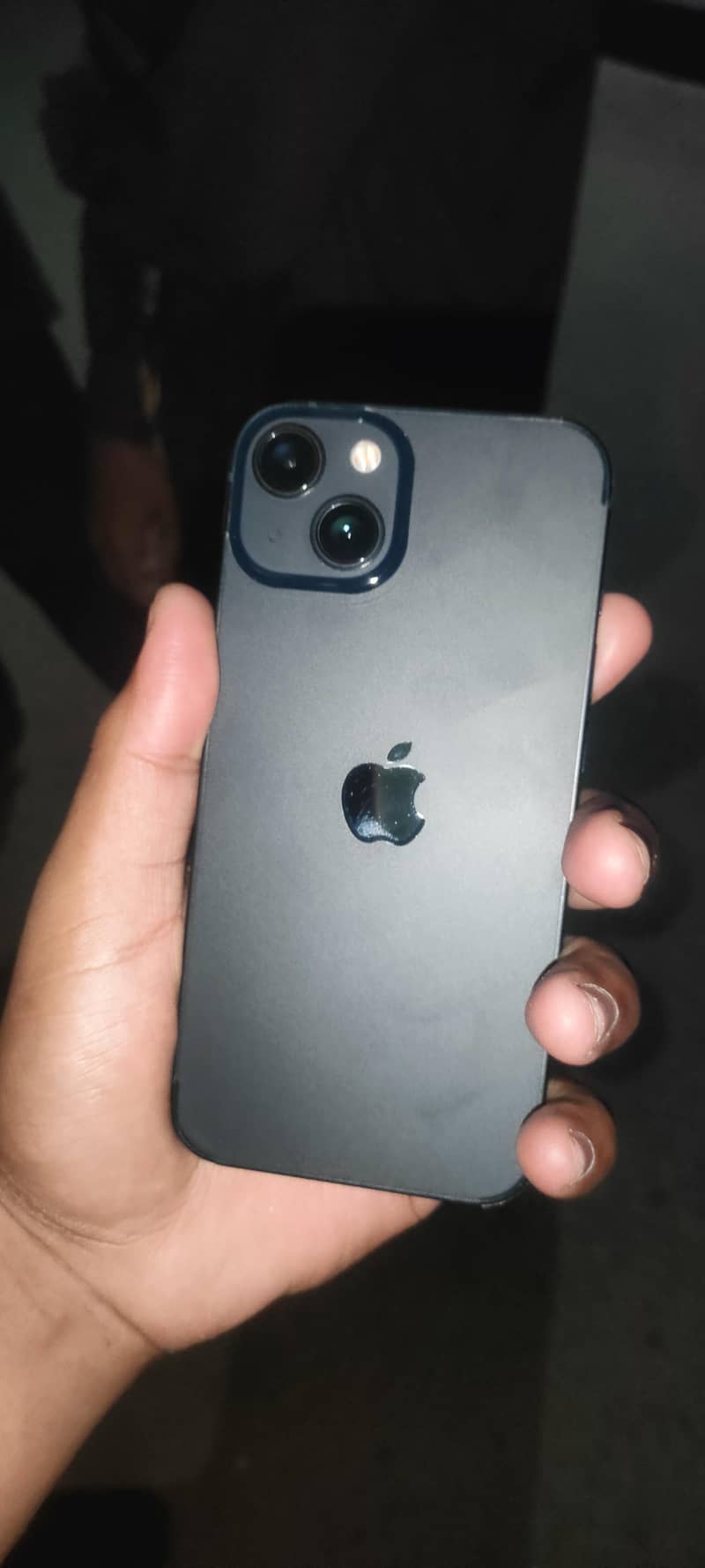 Apple iPhone 13 0