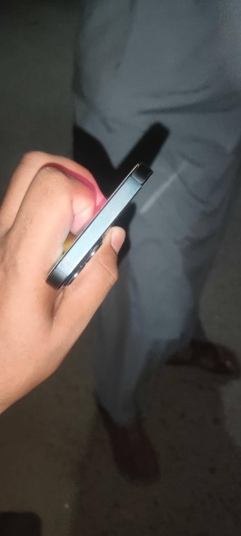 Apple iPhone 13 2