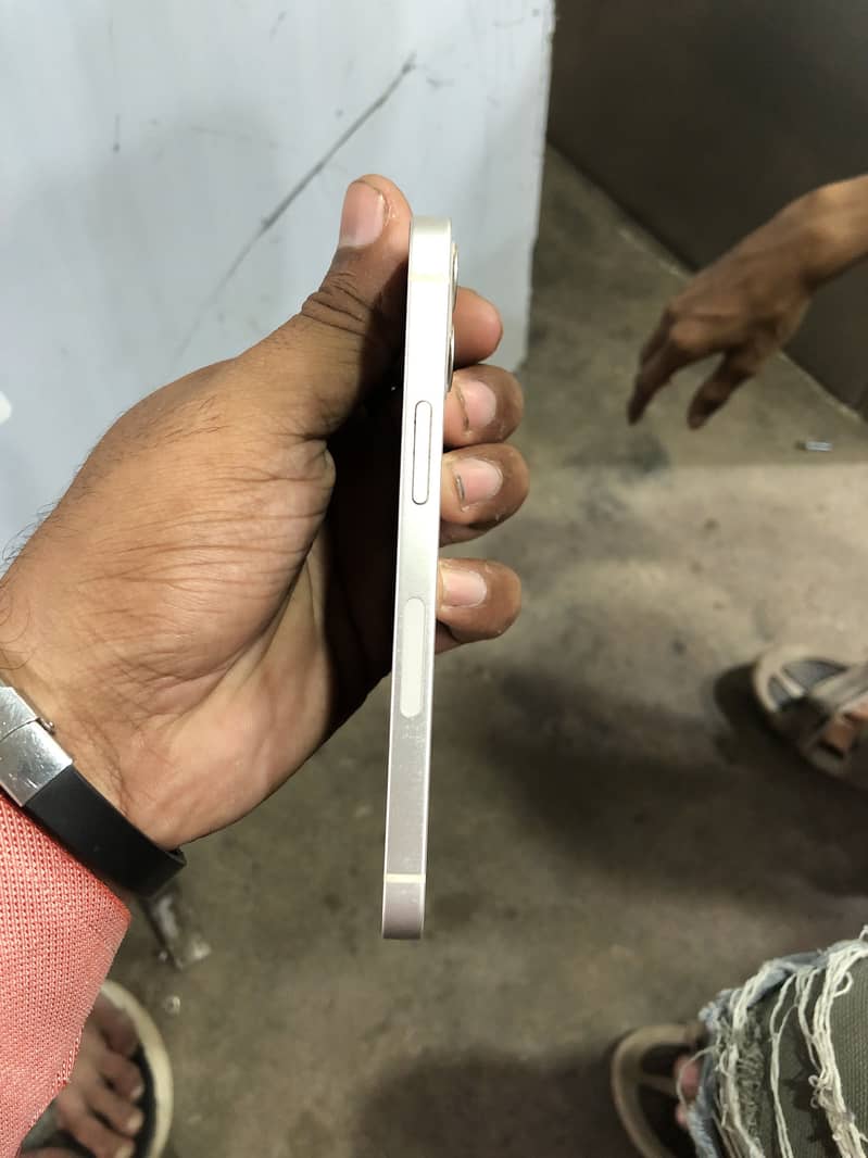 Apple iPhone 12 mini 1