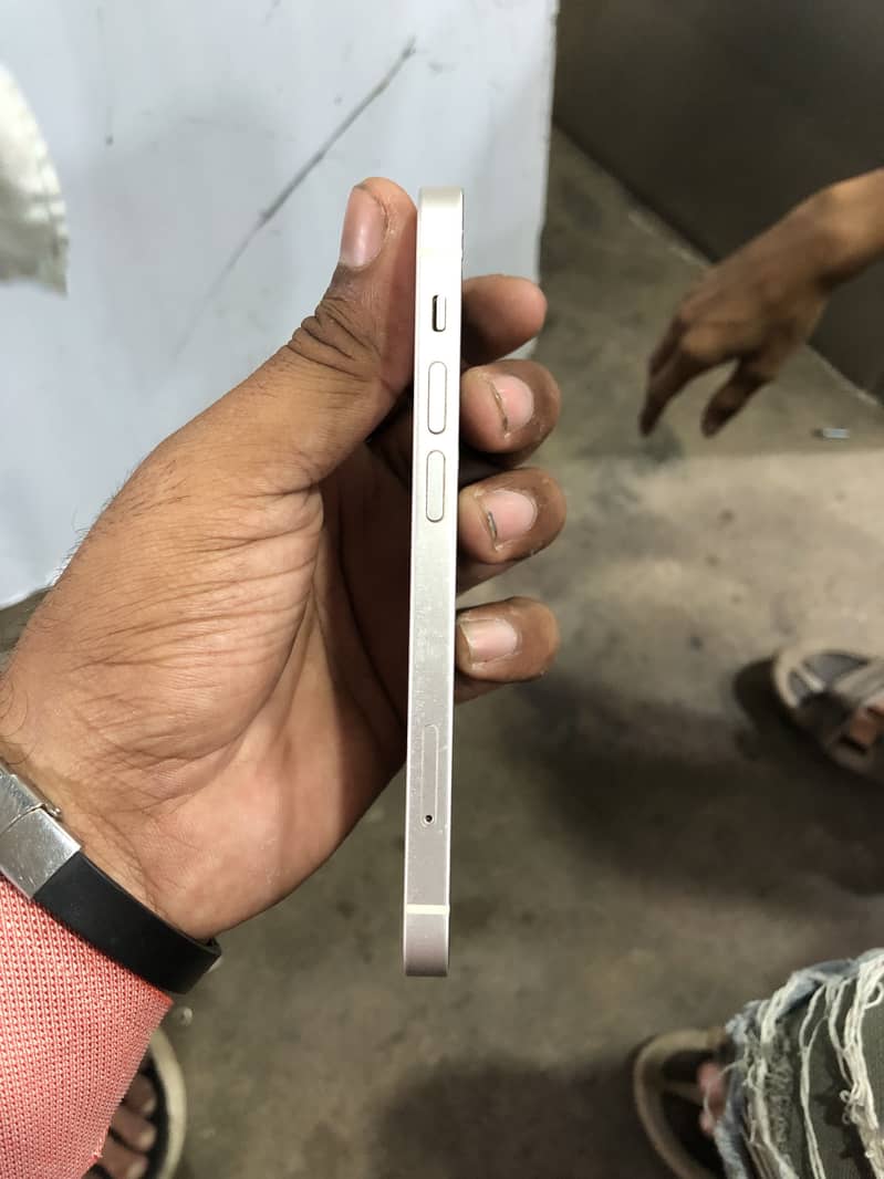 Apple iPhone 12 mini 2