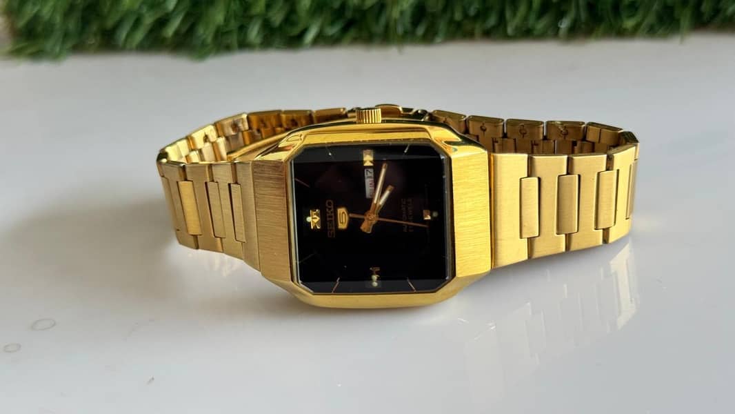watch 1
