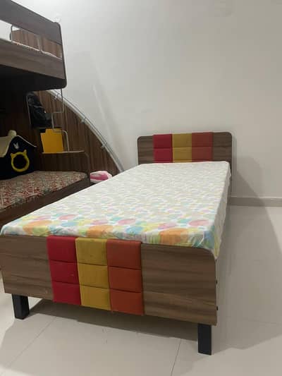 Single bed Interwood