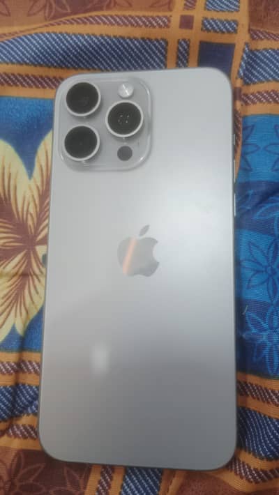 Iphone 15pro max icloud lock