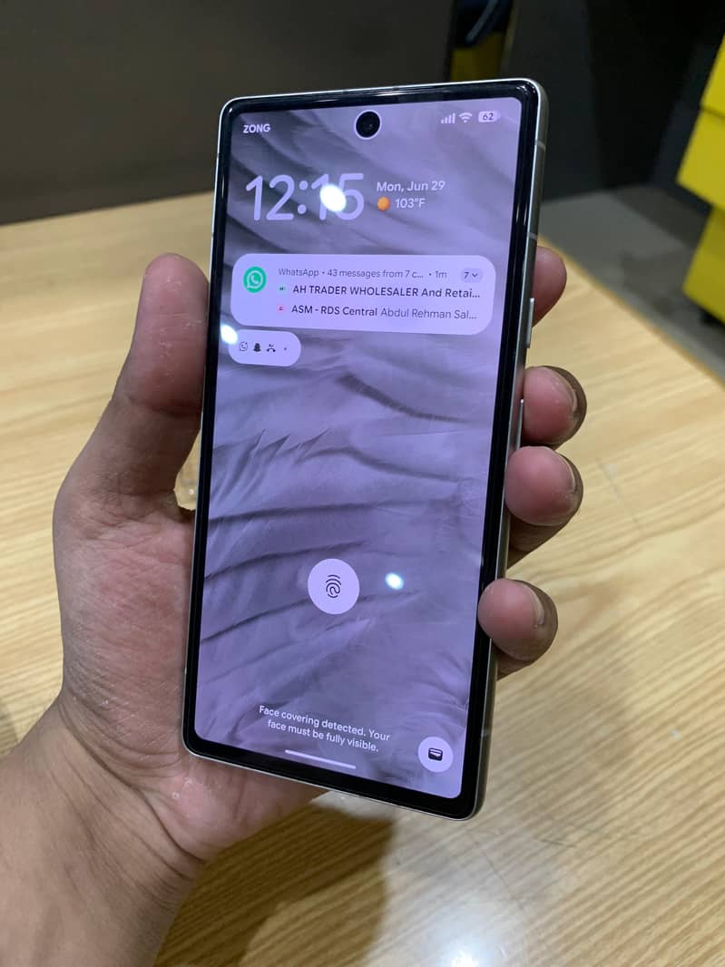 Google Pixel 7a 5