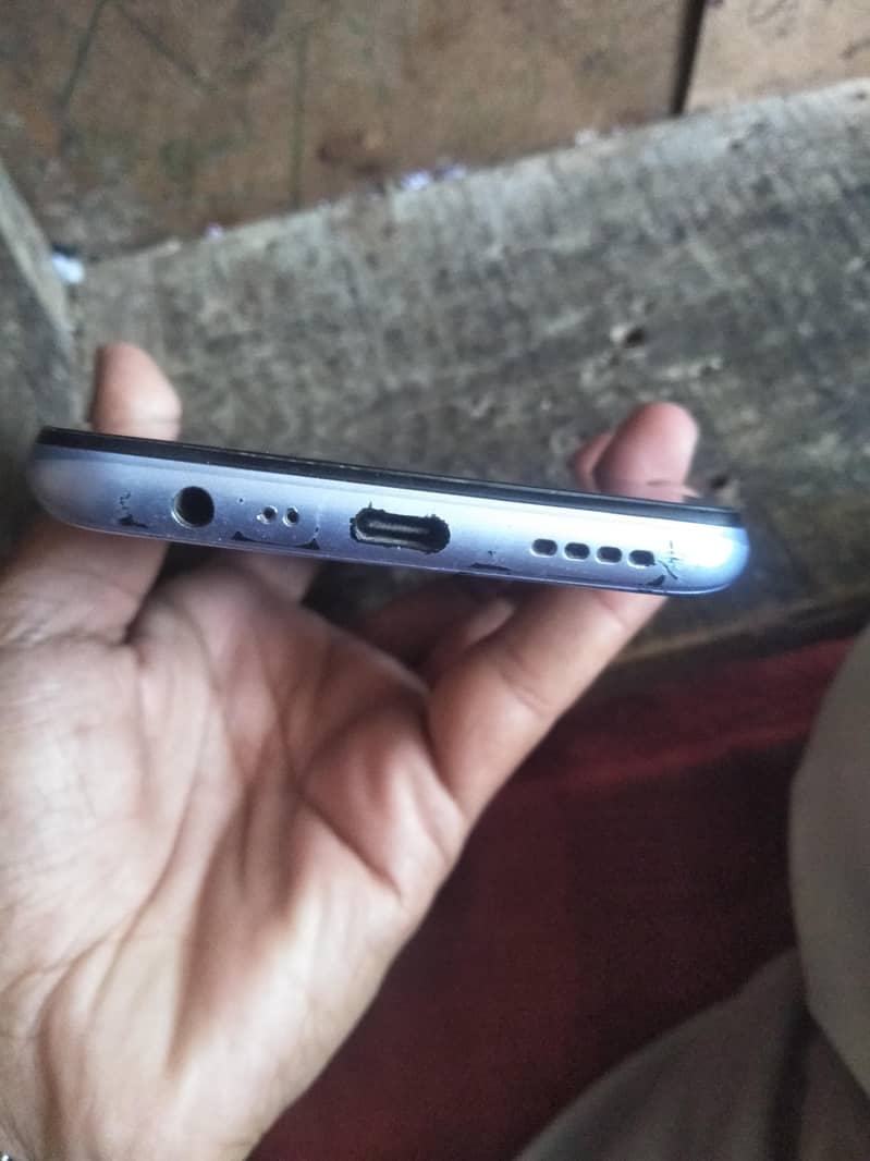 realme 3
