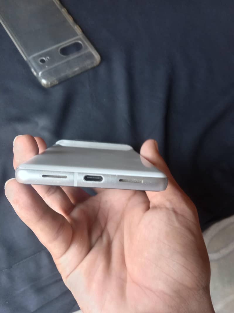 Google Pixel 7 3