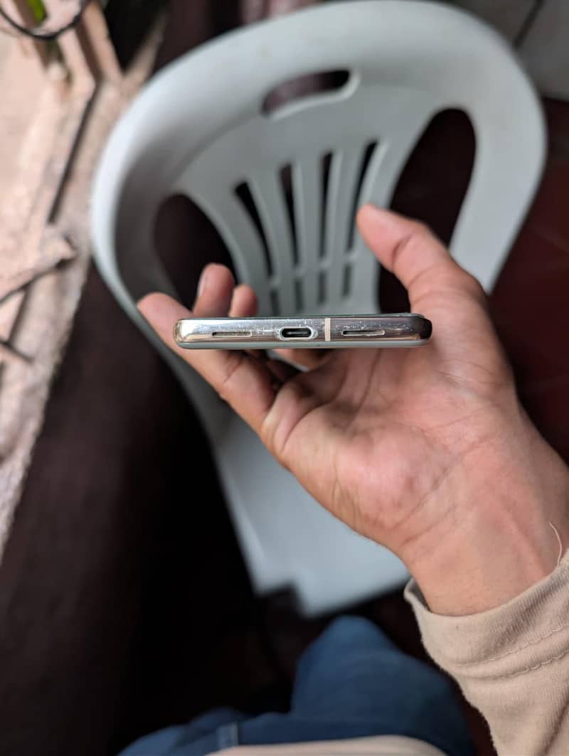 Google Pixel 7 Pro 4