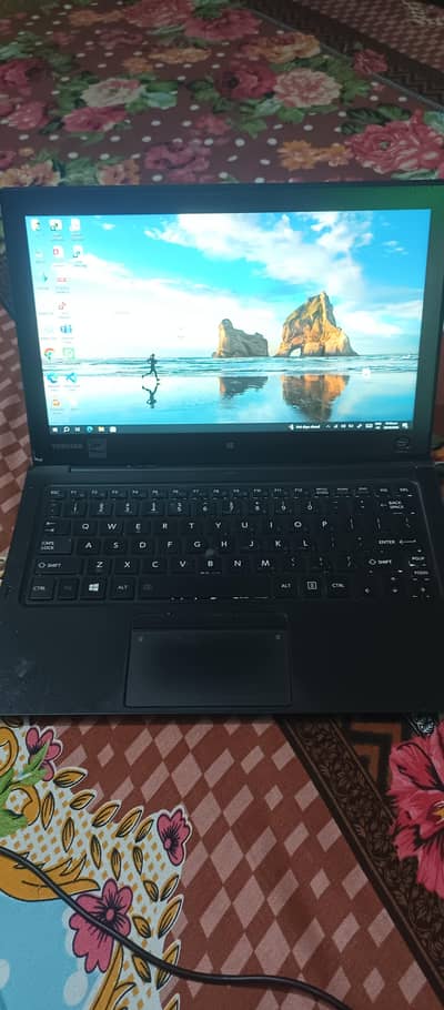 Toshiba Core M 5th Gen | 8GB RAM | Touch Screen Laptop (Read Desc)