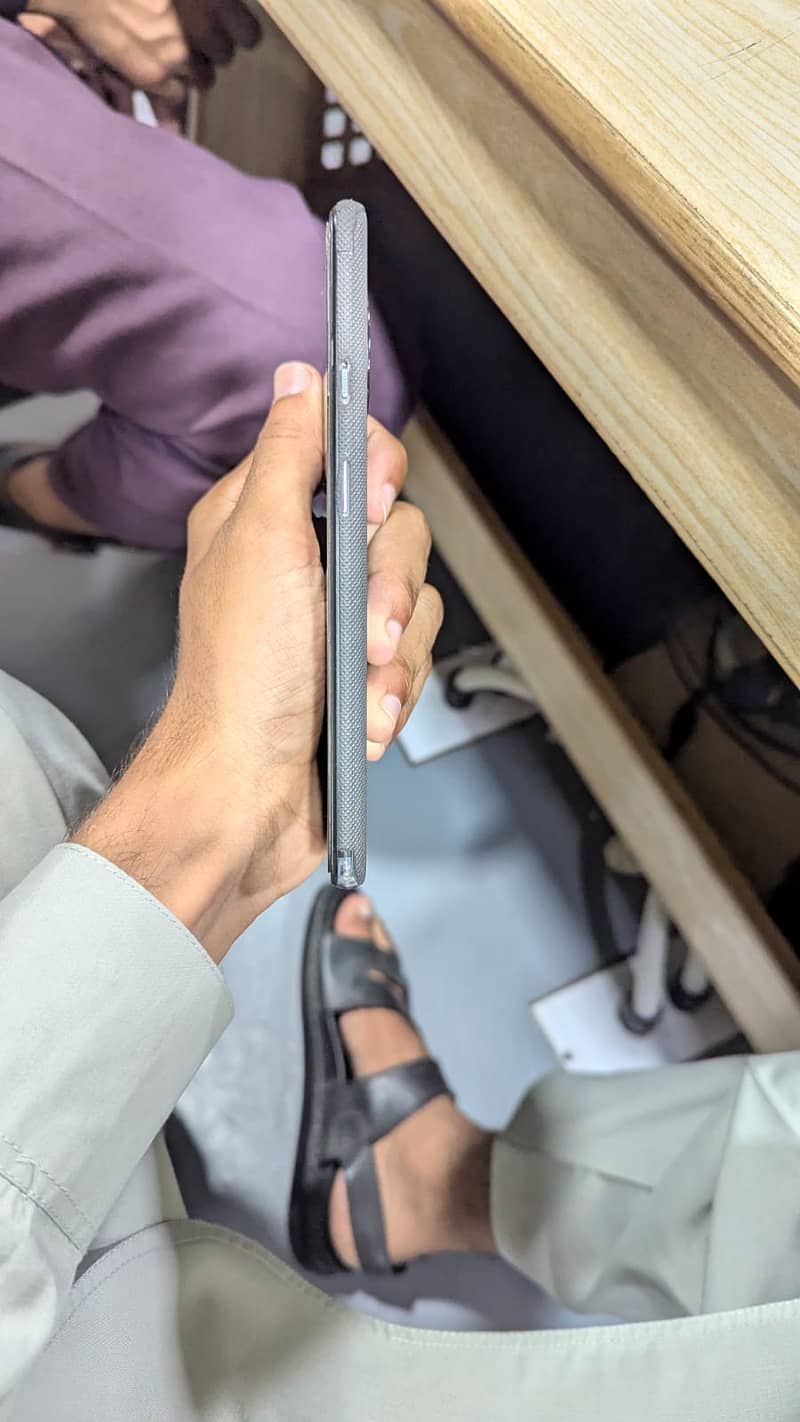 One Plus 7T 4