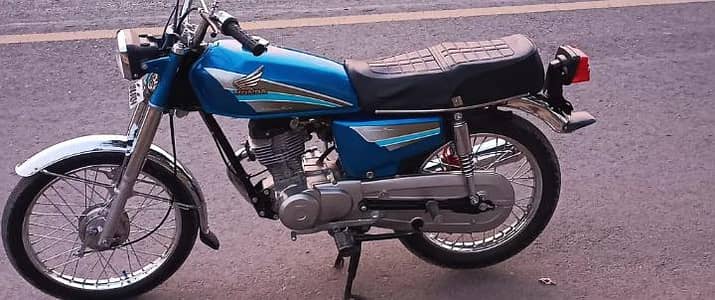 Honda 125cc bike bike for sale 2004 mod WhatsApp number,0329,74,54,437