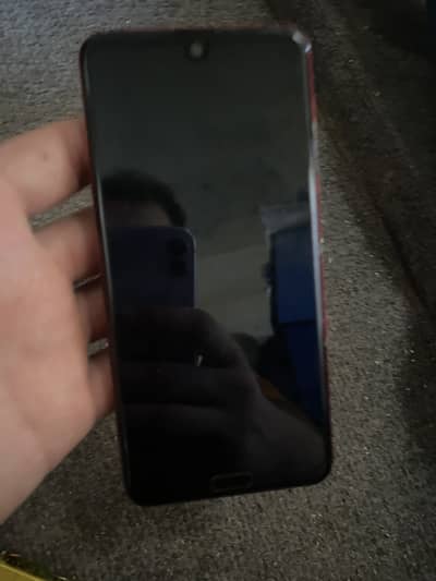 Aquos R3 original panel and battery available bord kharab haii