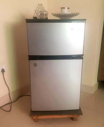 Orient ,Bedroom size Fridge