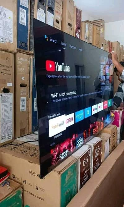 85 inch LCD brand LG