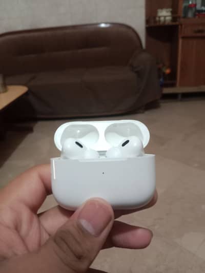 airpods pro with cover and box
