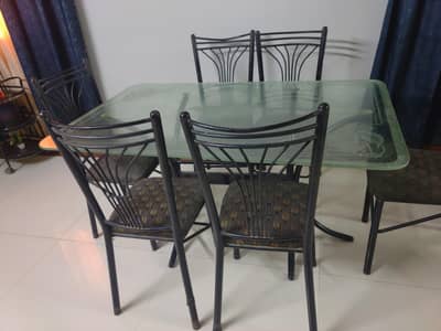 Dining table with 6 chairs