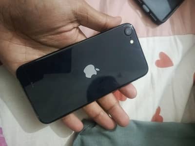 Apple iPhone SE 2022