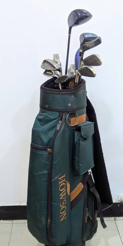 HOWSON GOLF KIT WITH BAG 11 STICKS