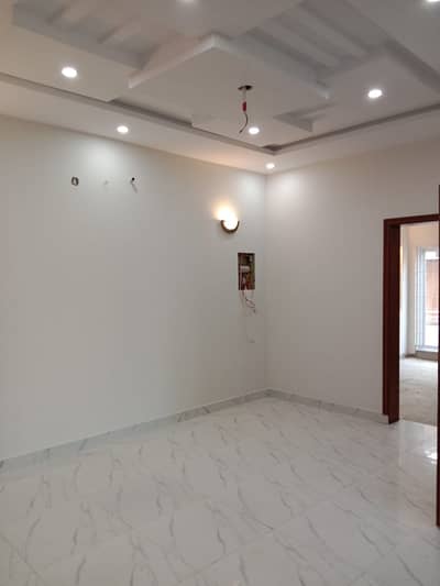 4 MARLA INDEPENDENT PORTION FOR RENT IN SAROBA