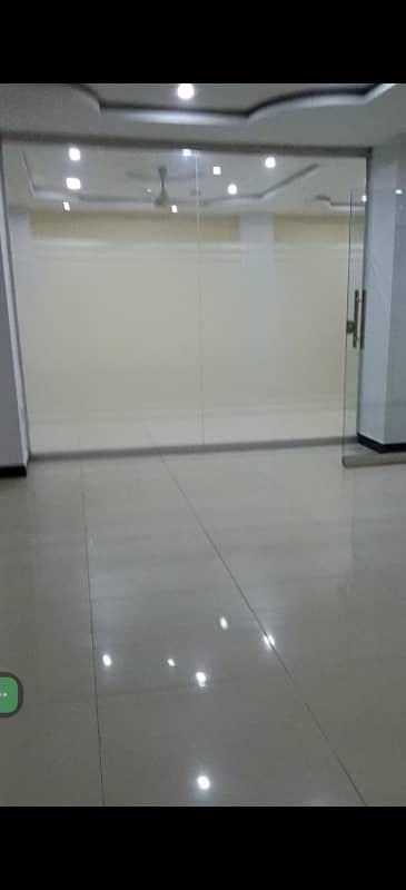 Floor for Rent in Commercial market
