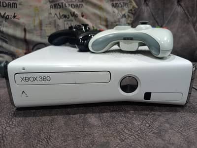 Xbox 360 console Slim edition 1439 Model